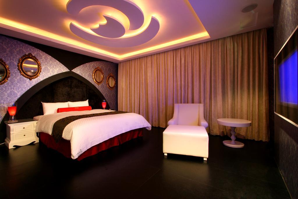 Melody Motel Keelung Bagian luar foto